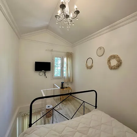 ホテル Marissa Boutique 2*